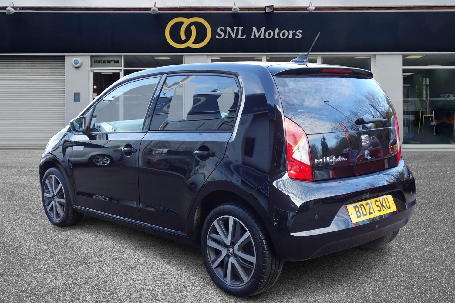 SEAT Mii