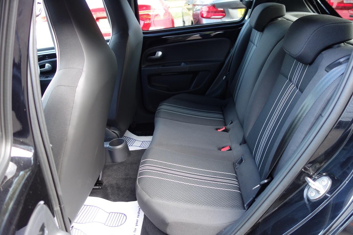 SEAT Mii
