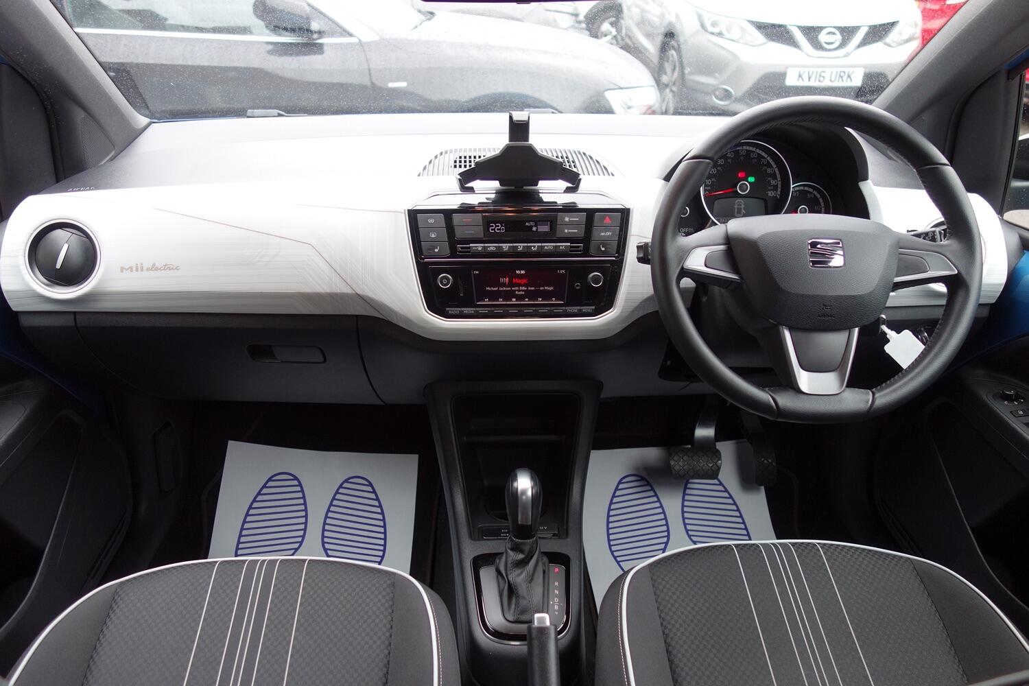 SEAT Mii