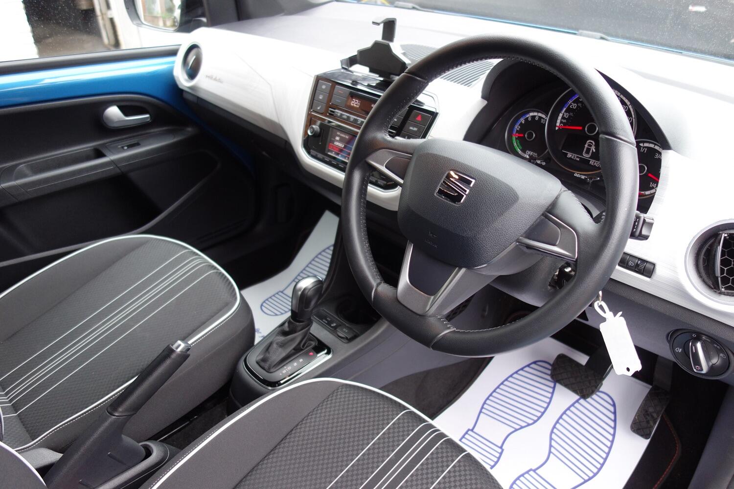 SEAT Mii