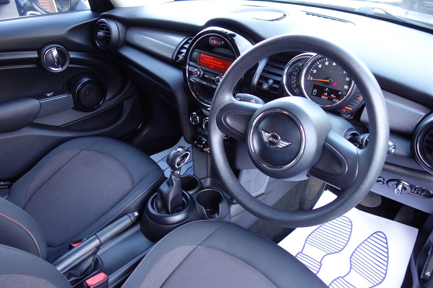 MINI Hatch