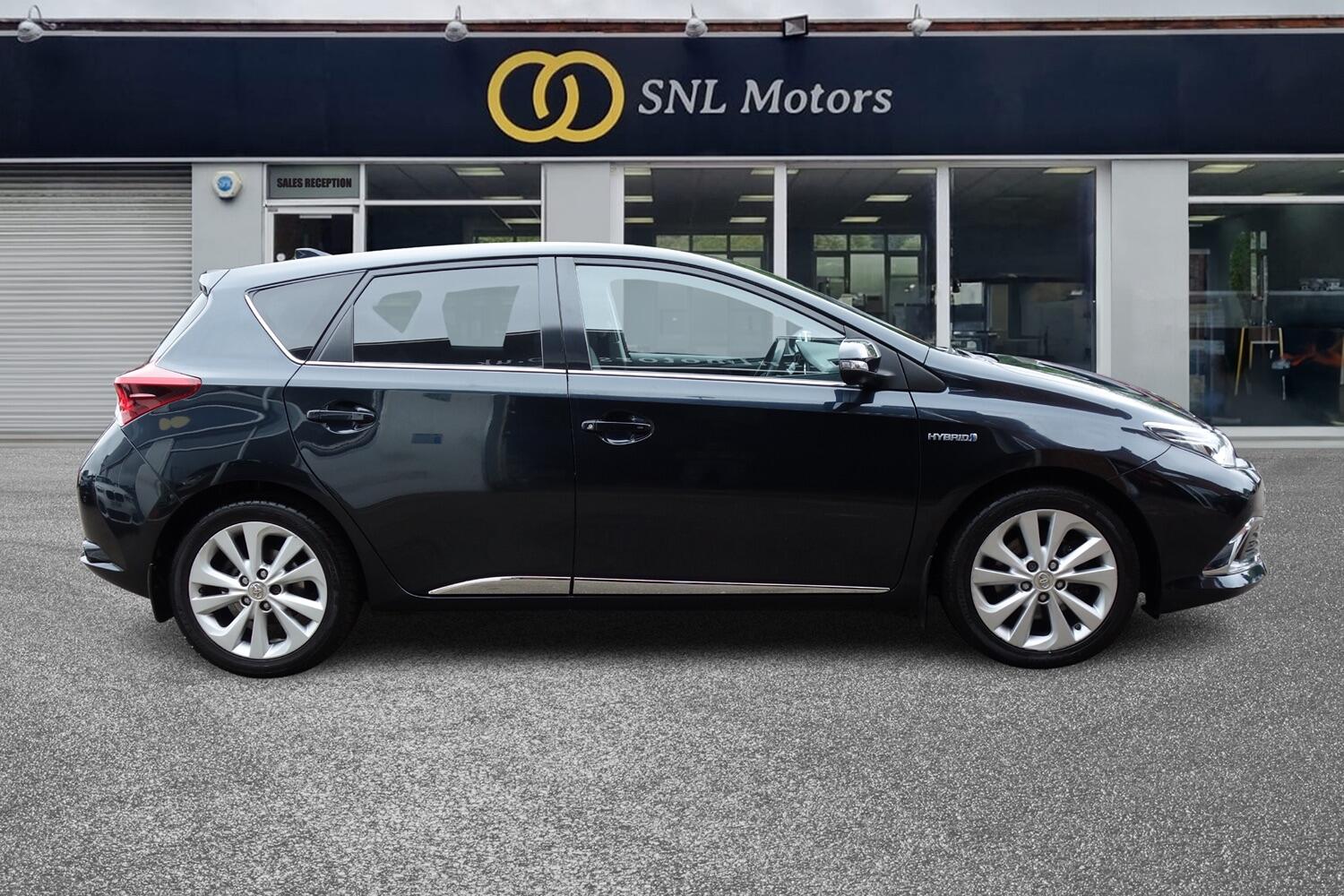 Toyota Auris