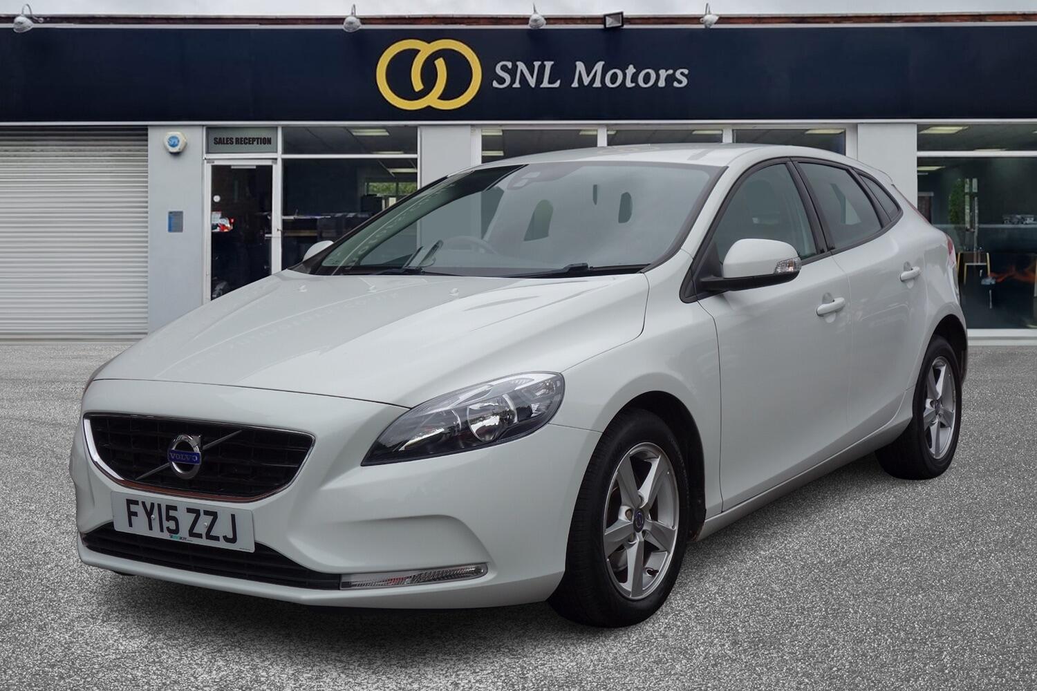 Volvo V40