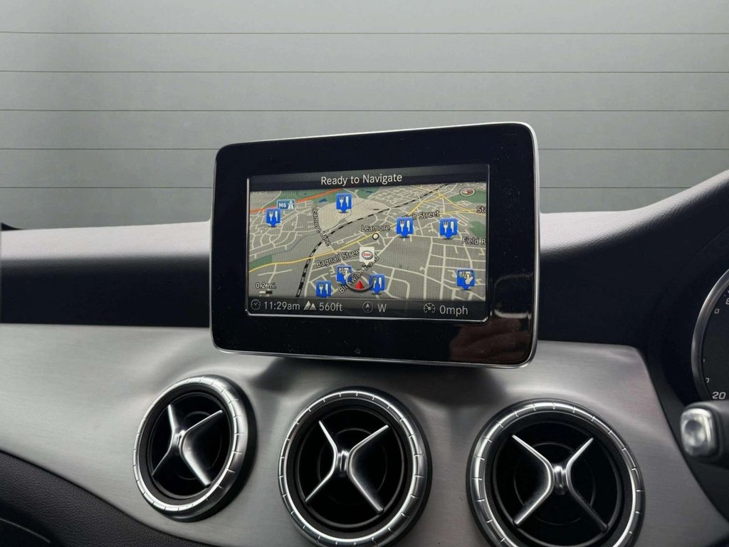 Mercedes Benz CLA
