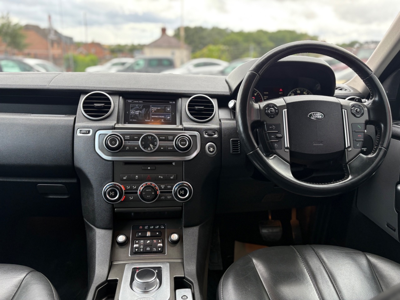 Land Rover Discovery 4