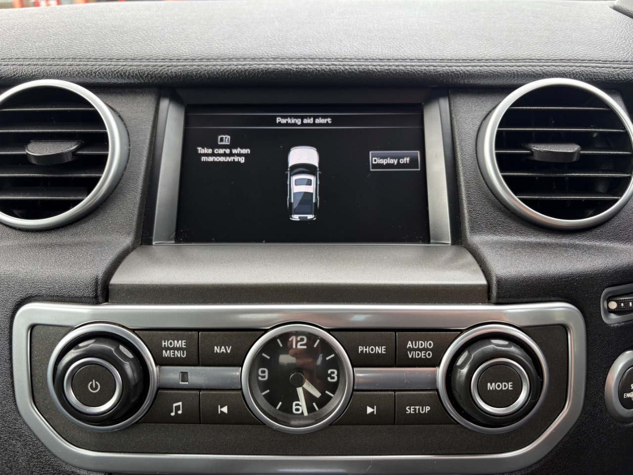 Land Rover Discovery 4