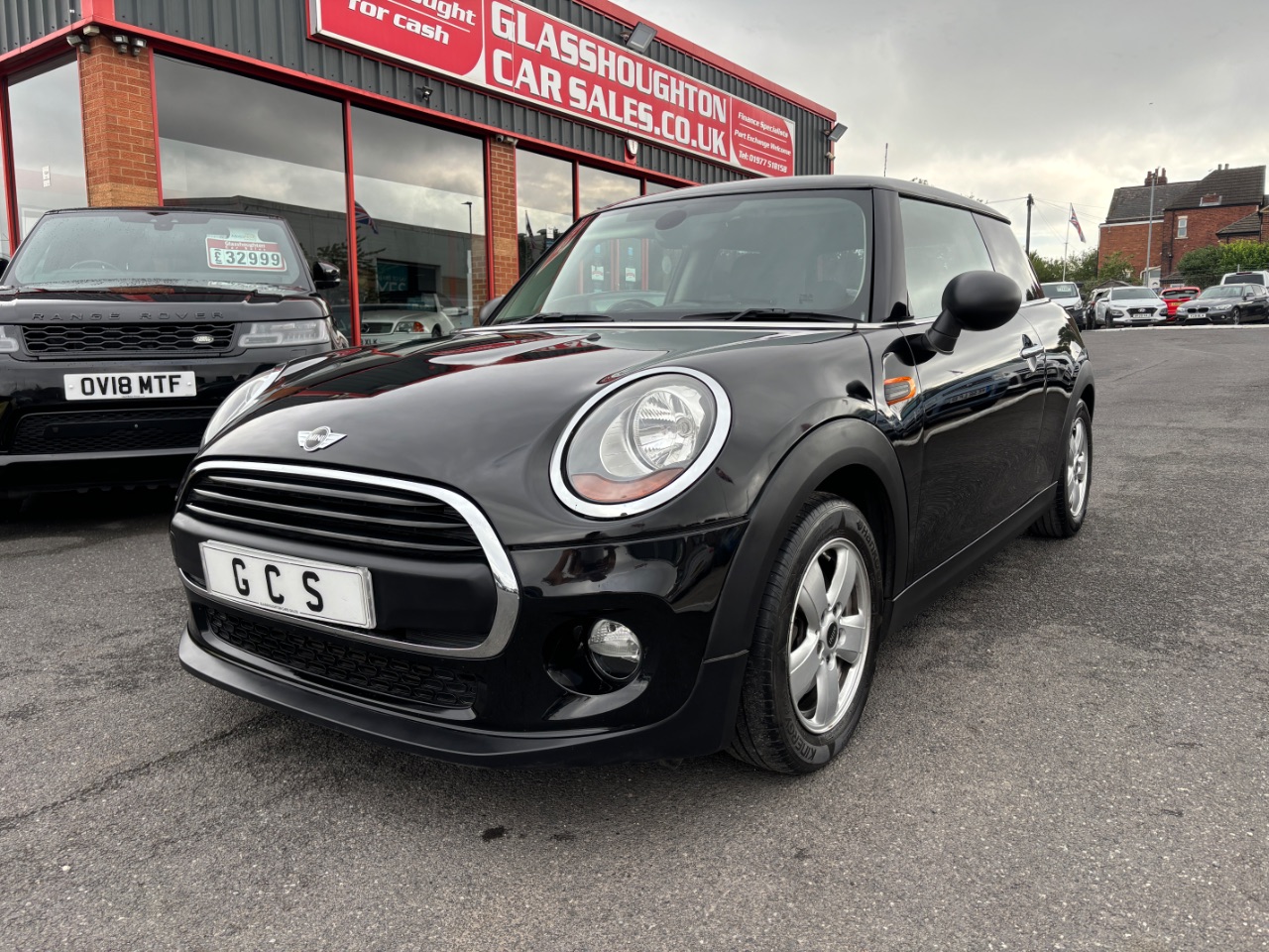 MINI Hatch