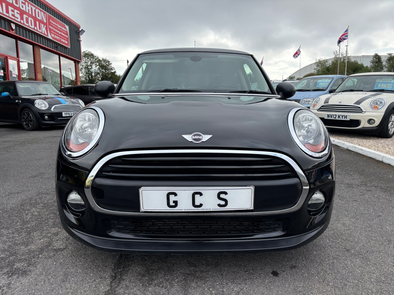 MINI Hatch