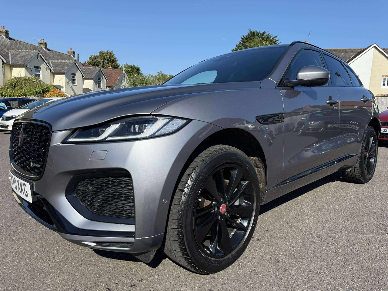 Jaguar F Pace