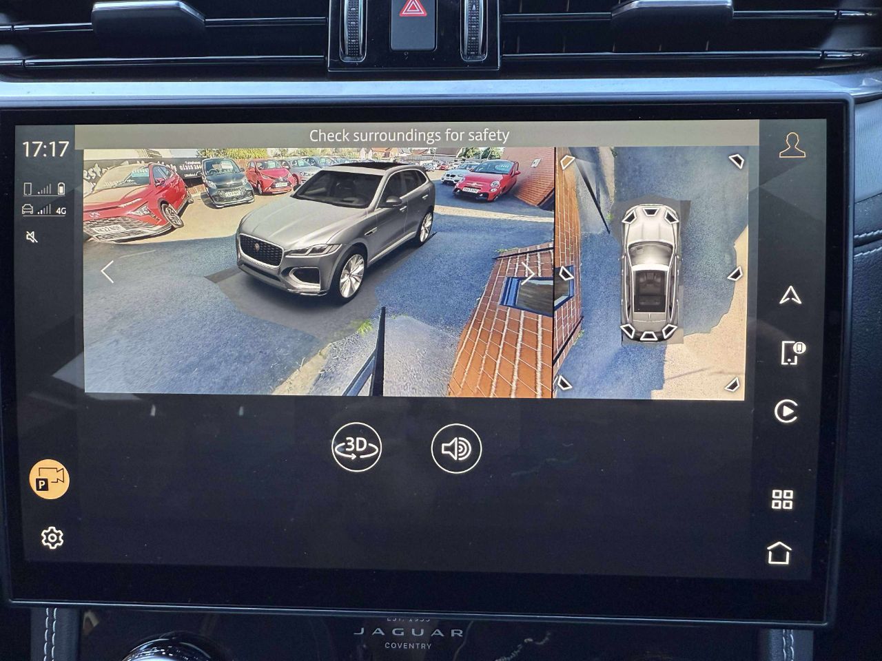 Jaguar F Pace