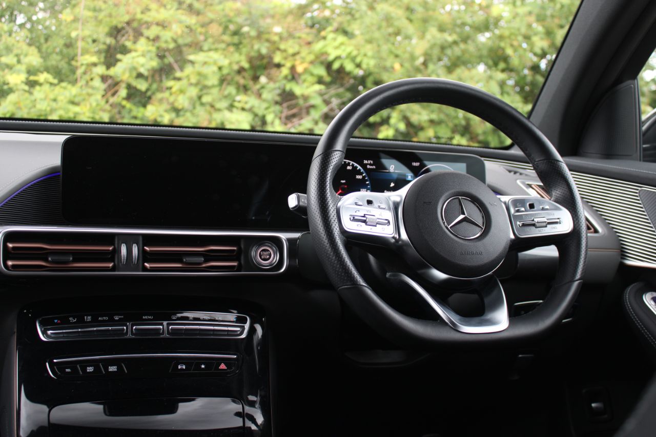Mercedes Benz Eqc