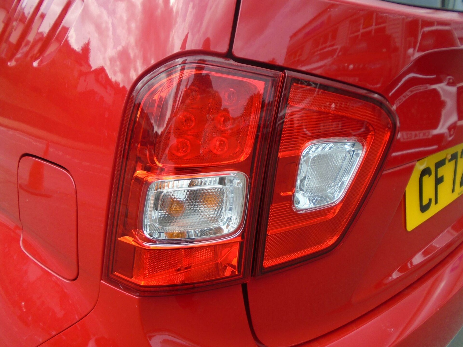 Suzuki Ignis