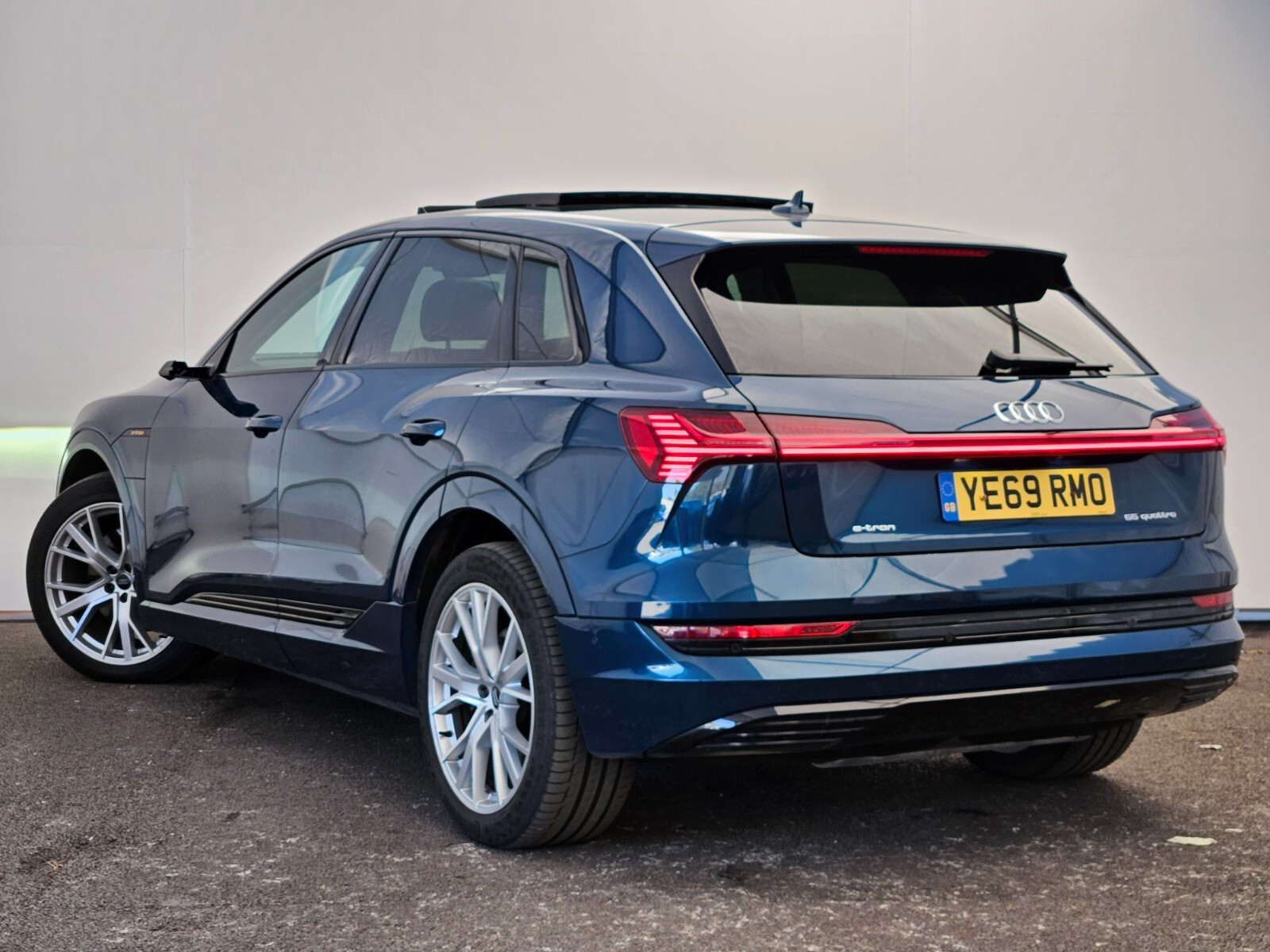 Audi E Tron
