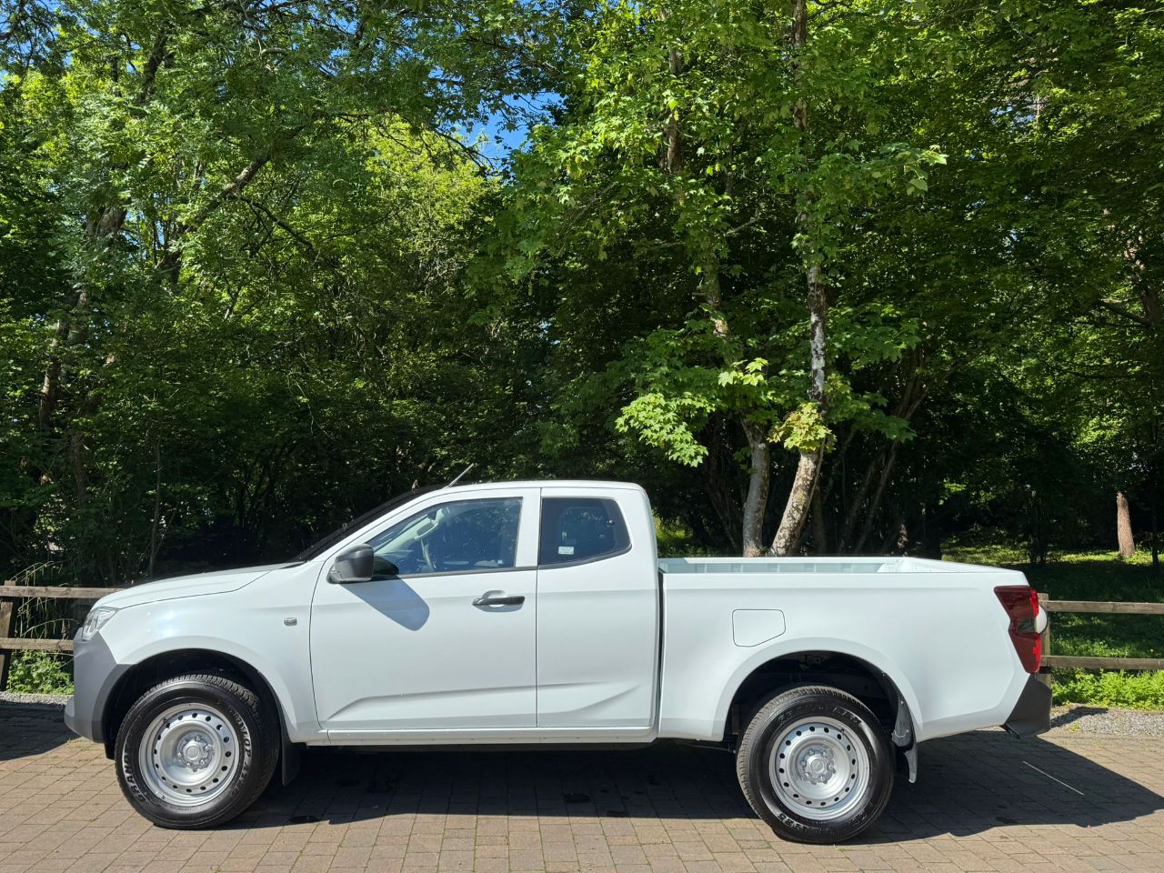 Isuzu D Max