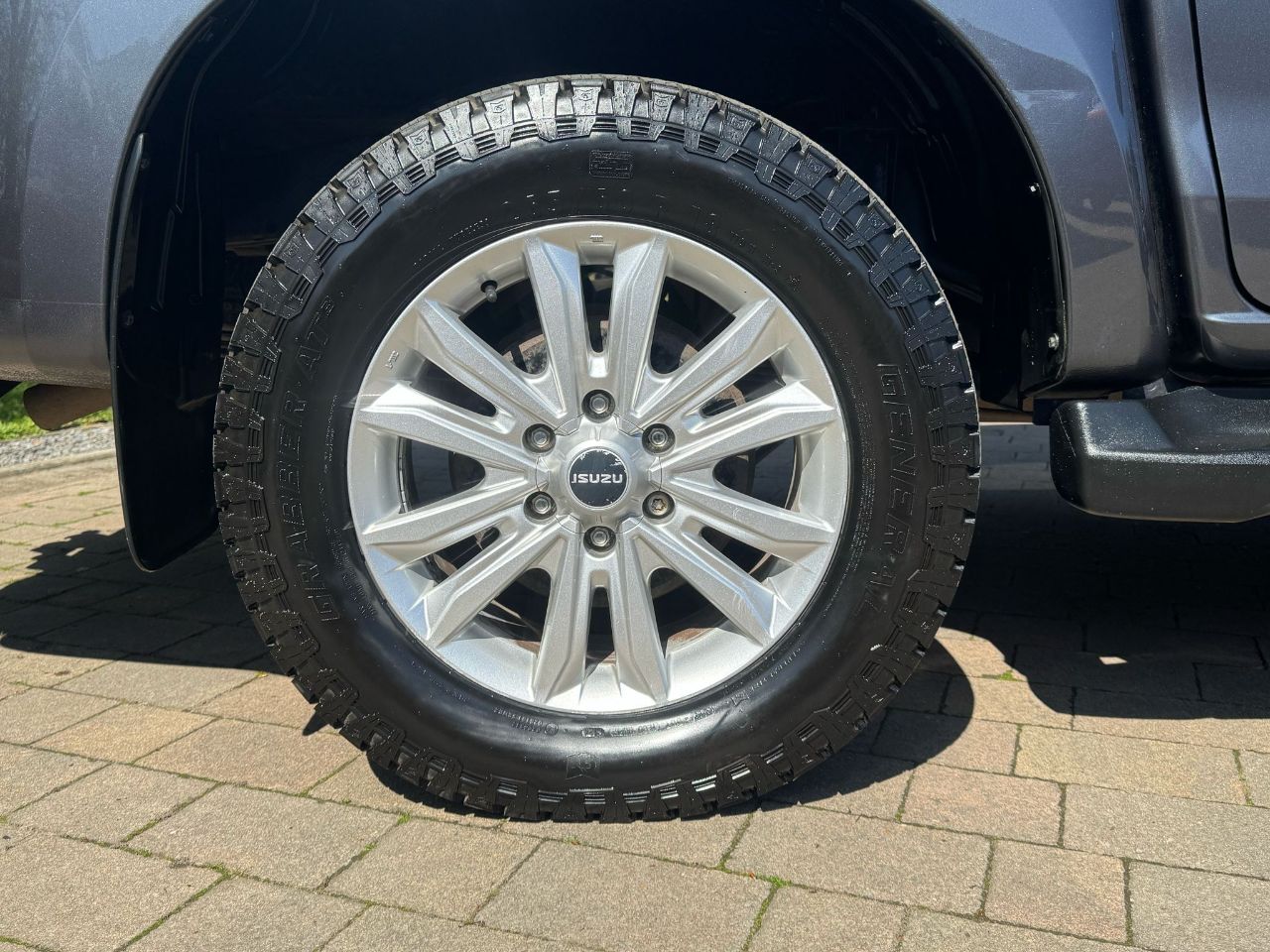 Isuzu D Max