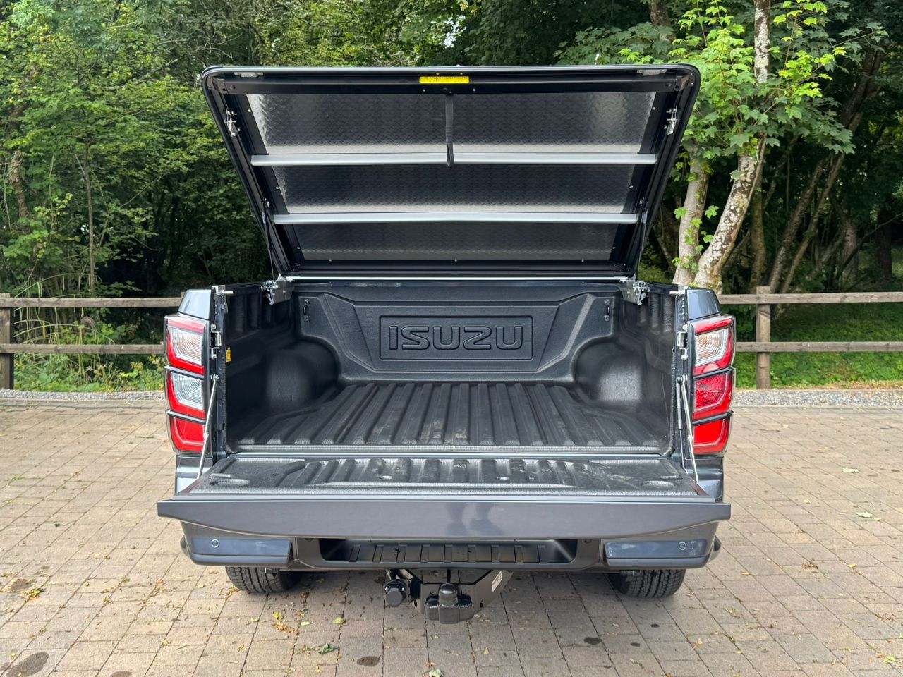 Isuzu D Max