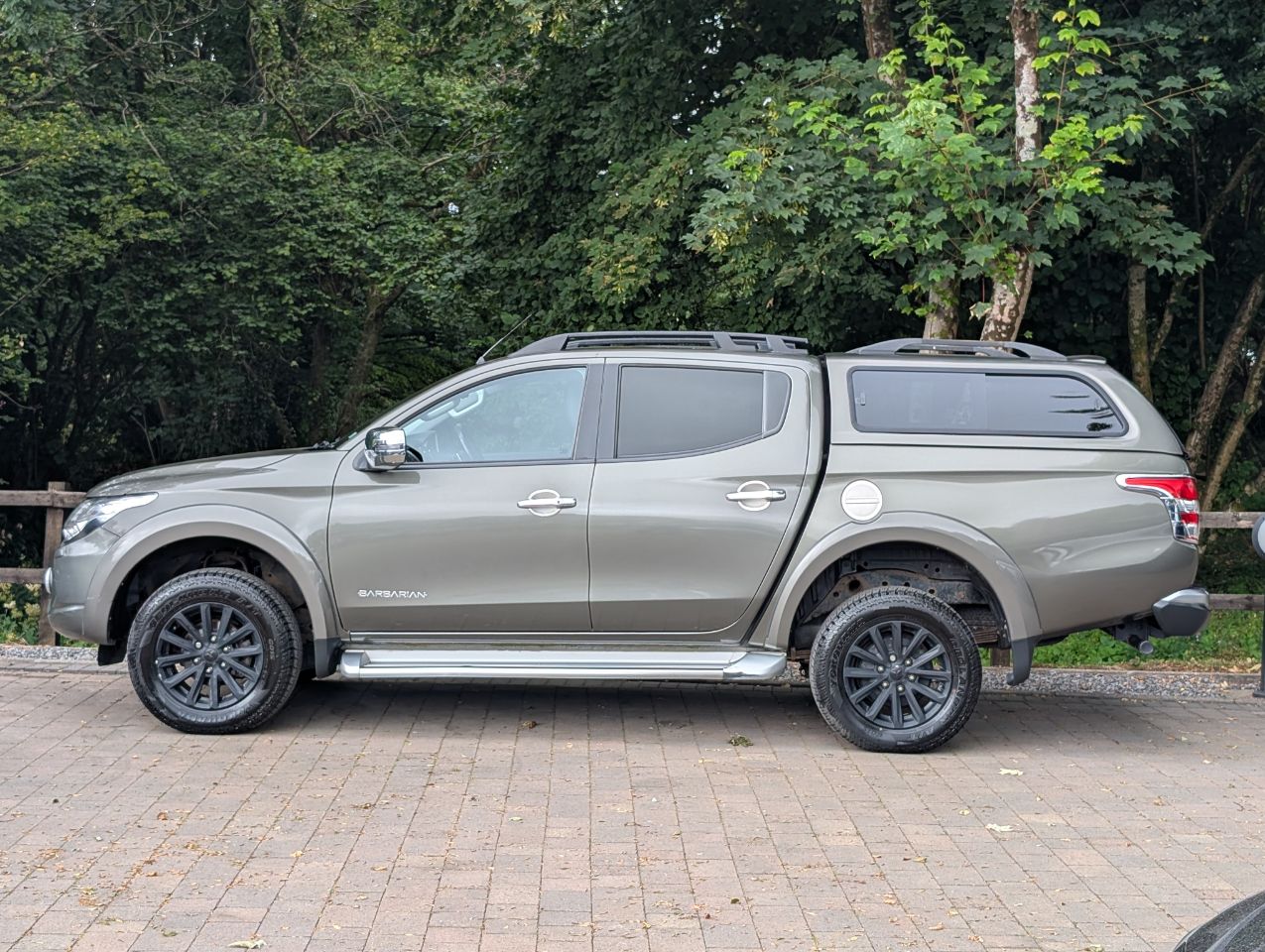 Mitsubishi L200