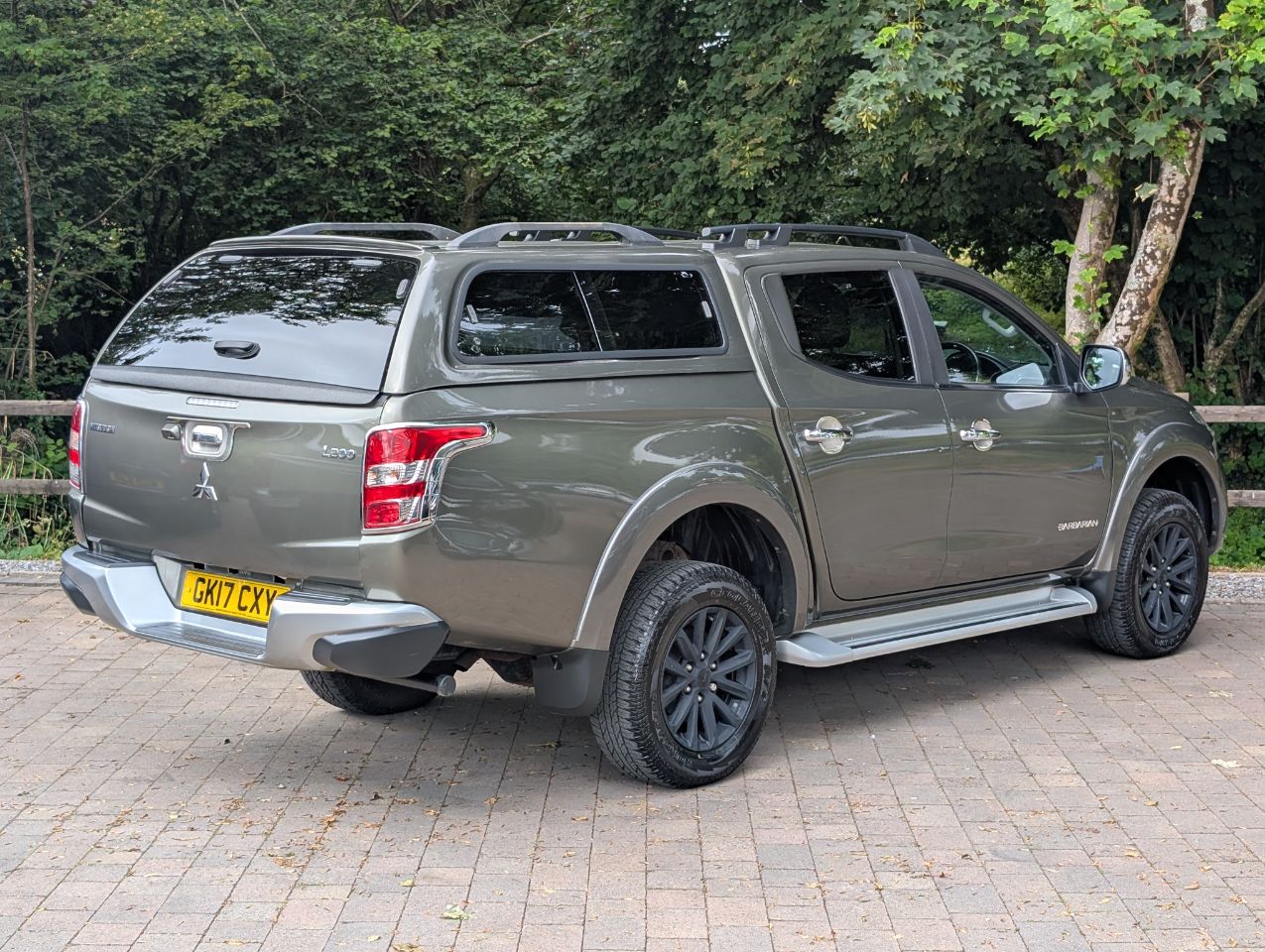 Mitsubishi L200