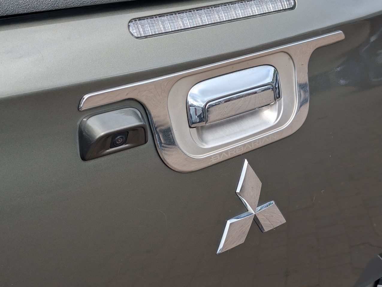 Mitsubishi L200