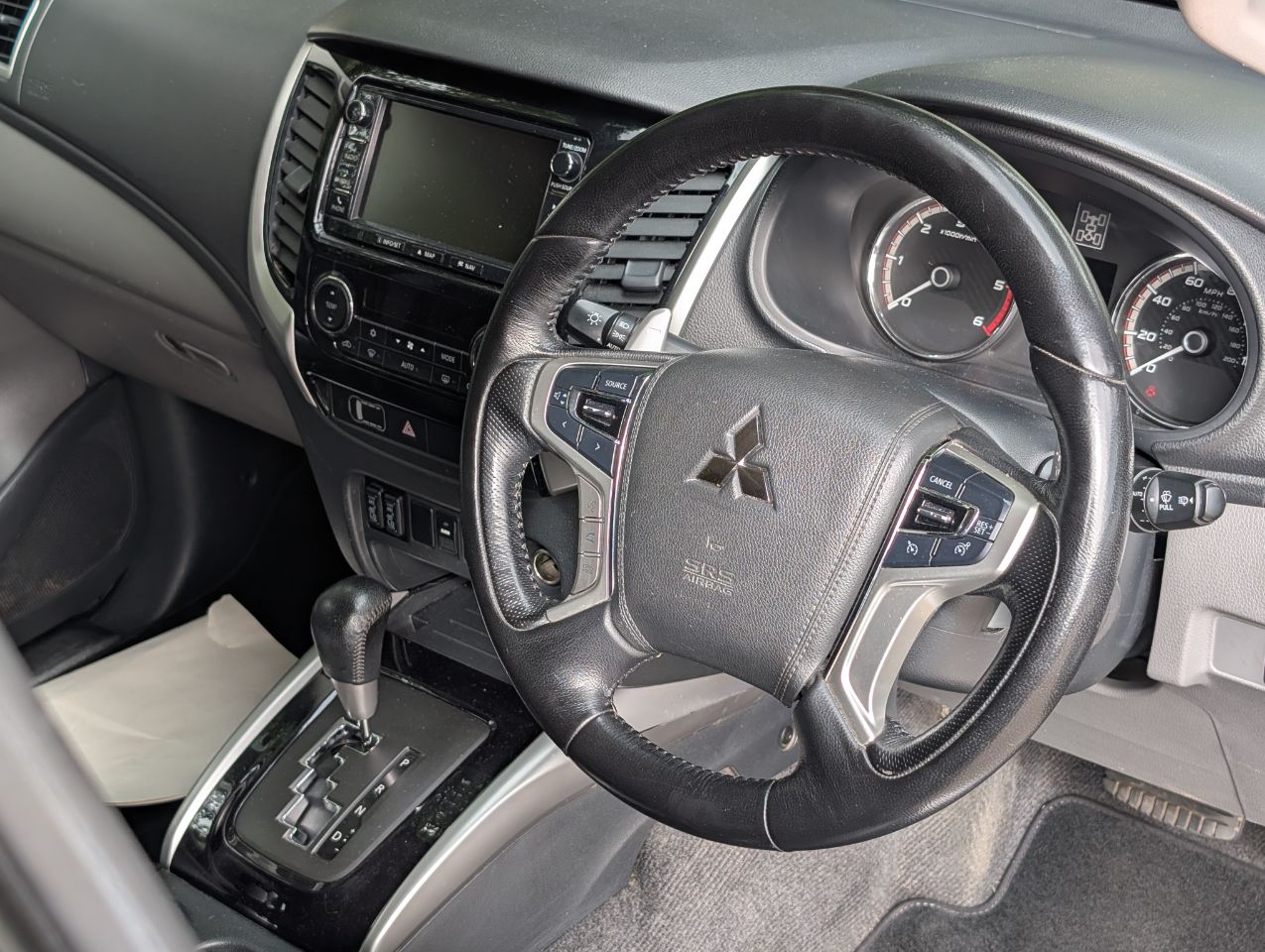 Mitsubishi L200