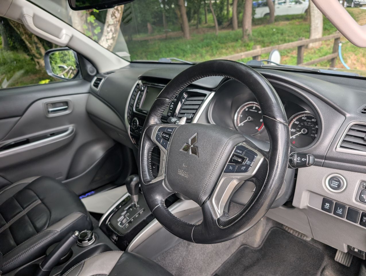 Mitsubishi L200