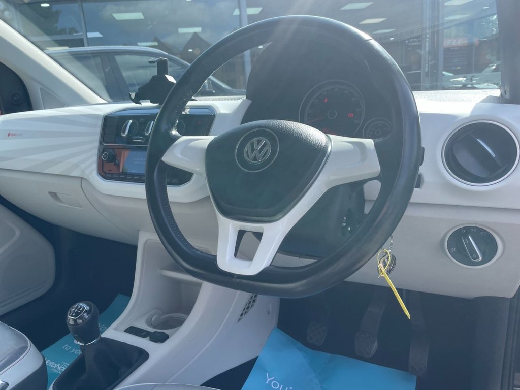 Volkswagen UP