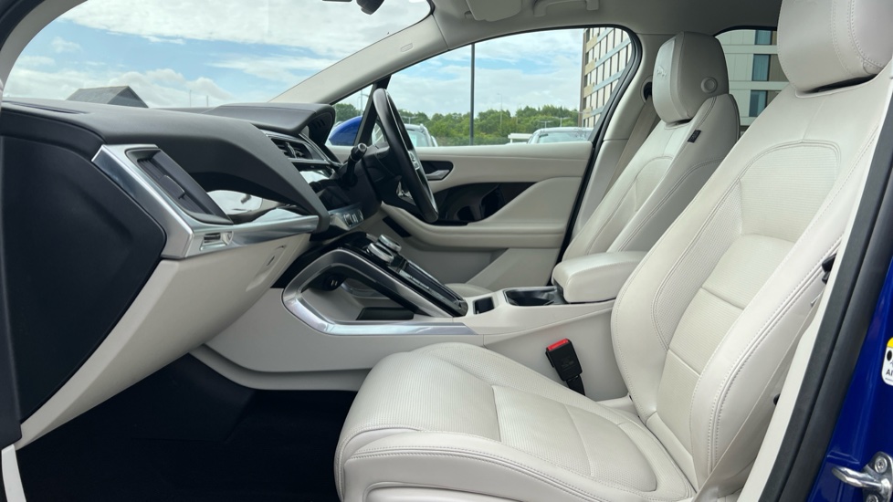Jaguar I Pace