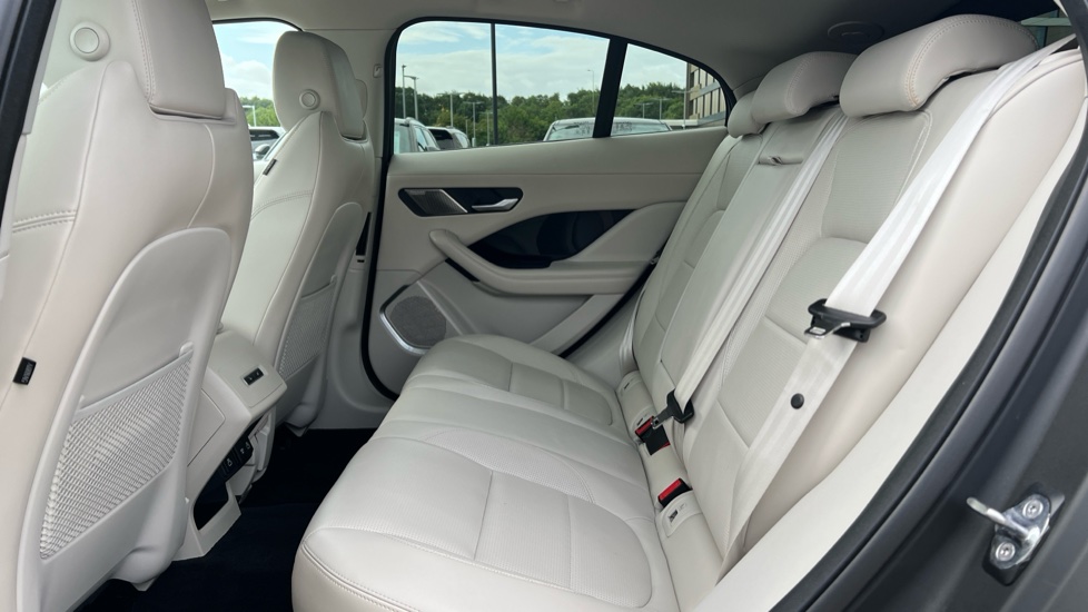 Jaguar I Pace