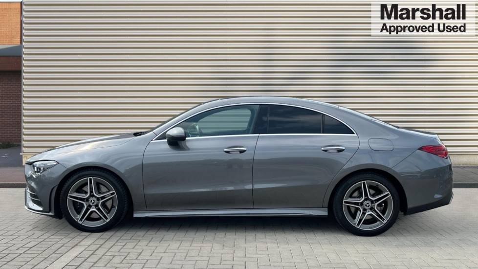 Mercedes Benz CLA