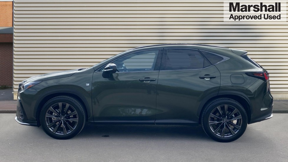 Lexus NX 300h