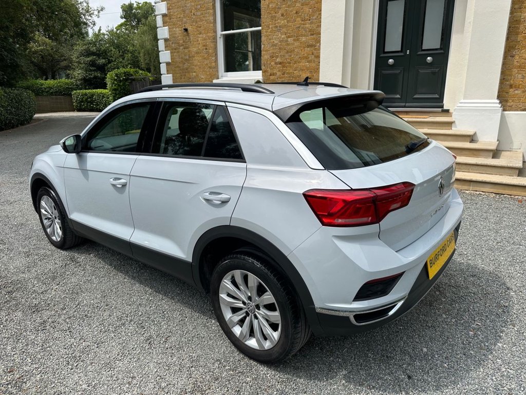 Volkswagen T Roc
