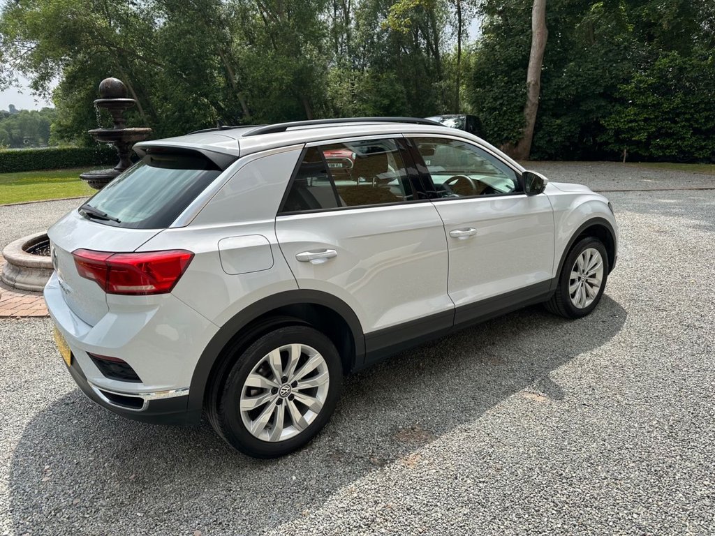 Volkswagen T Roc