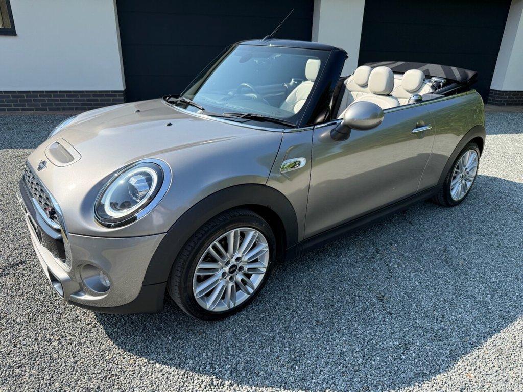MINI Convertible