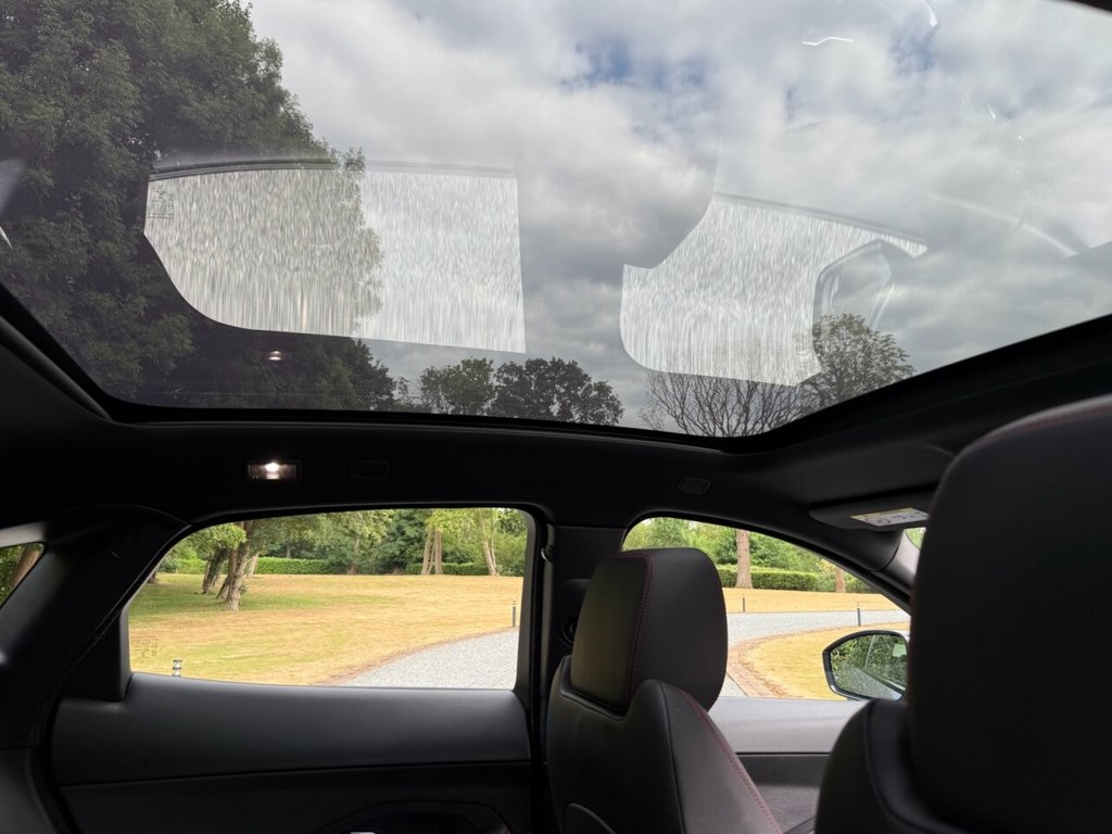 Jaguar E Pace