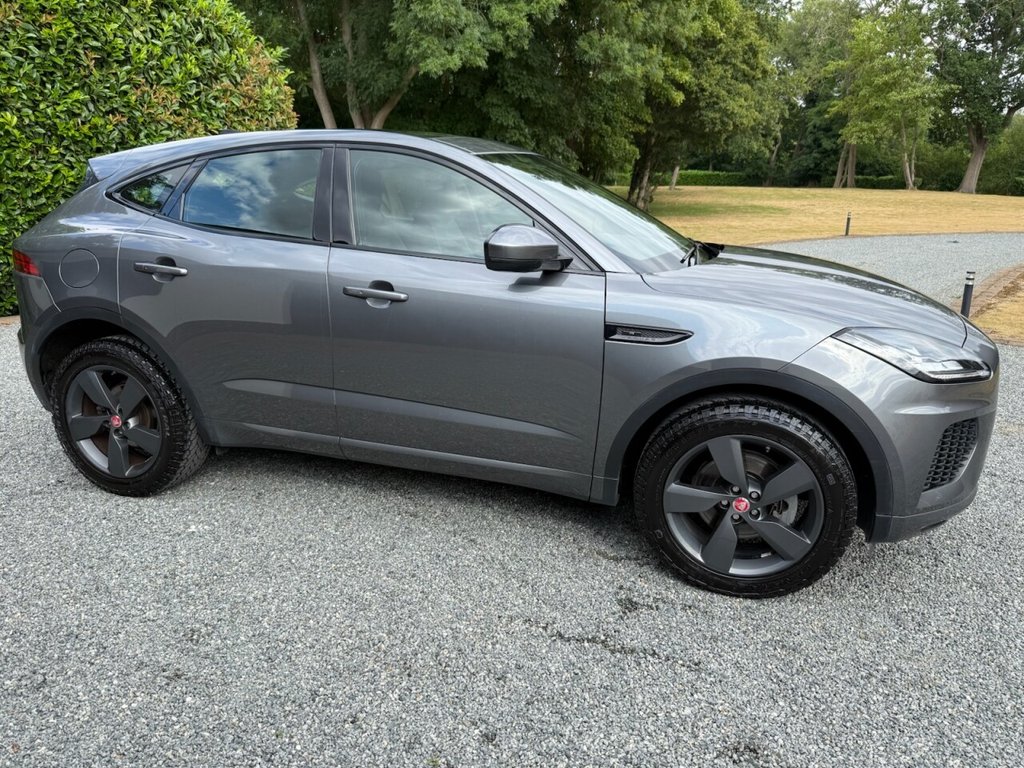 Jaguar E Pace