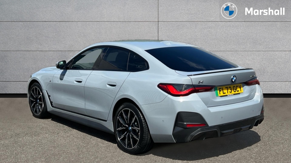 BMW i4