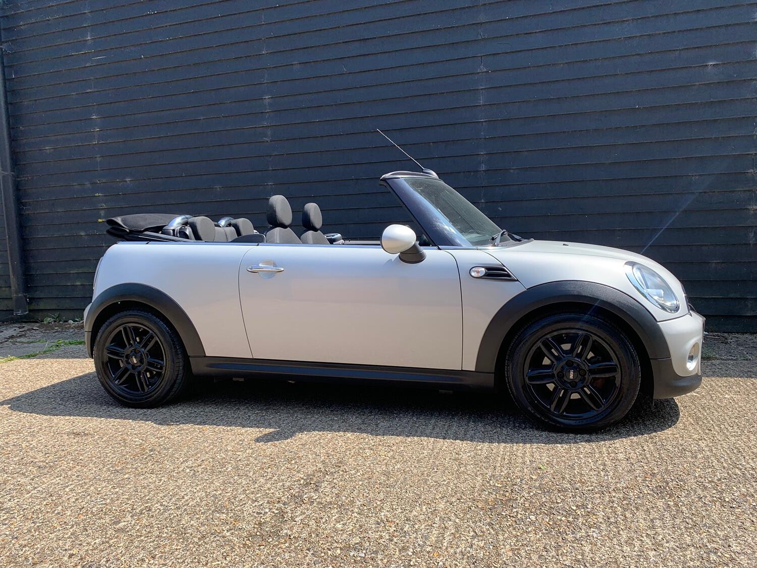 MINI Convertible