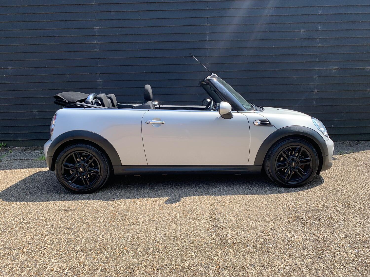 MINI Convertible