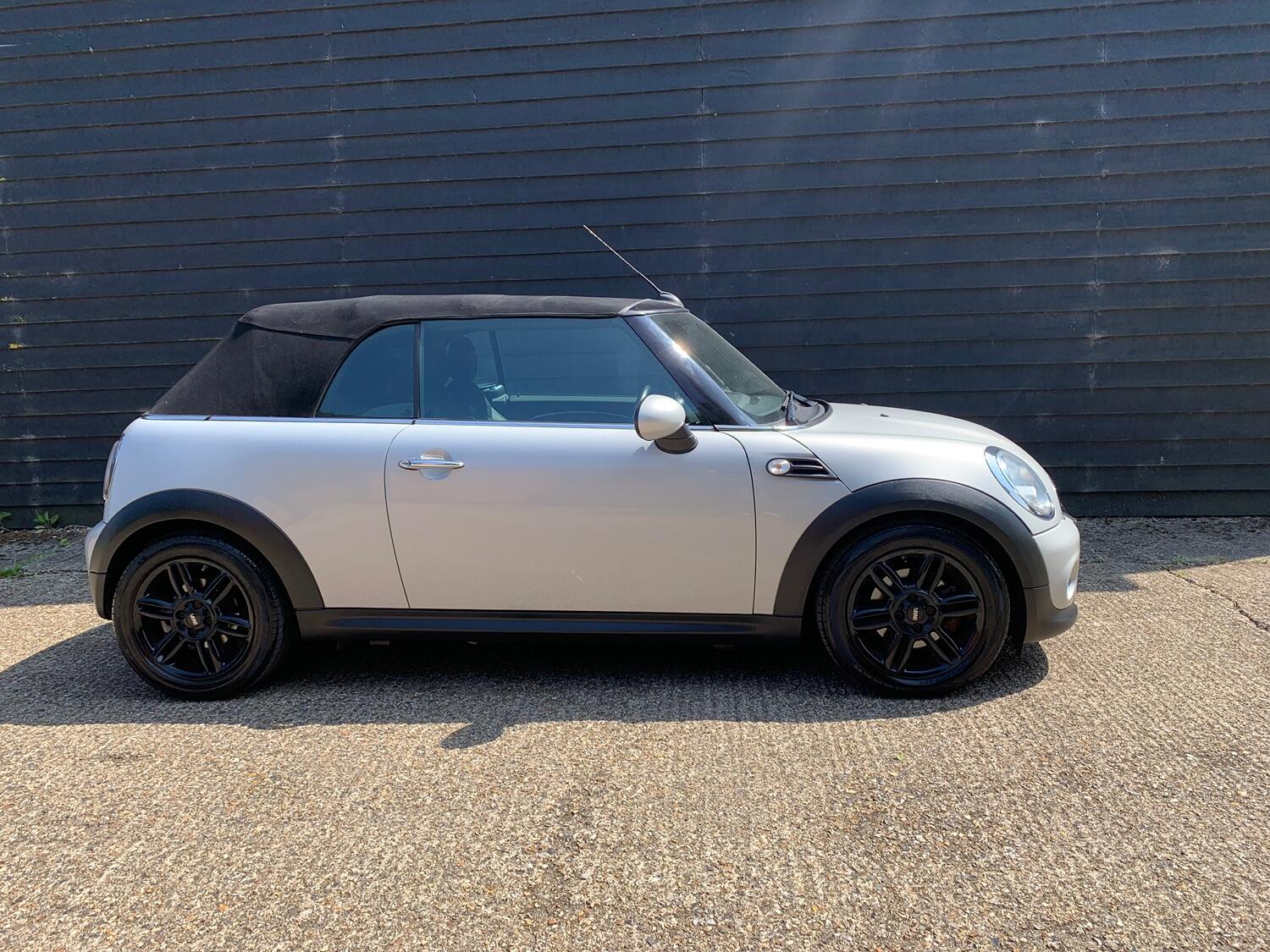 MINI Convertible