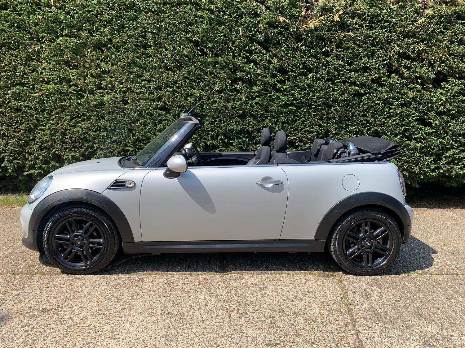 MINI Convertible