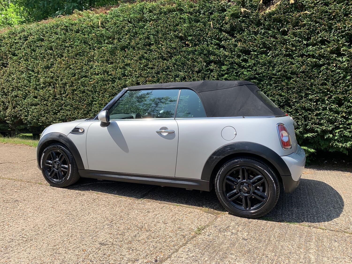 MINI Convertible