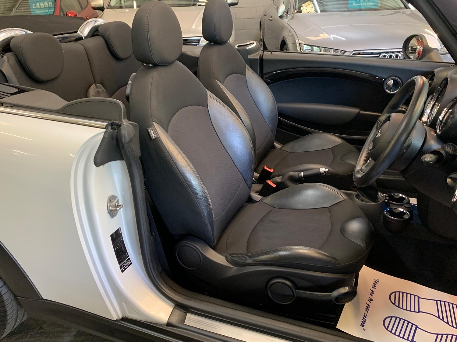 MINI Convertible
