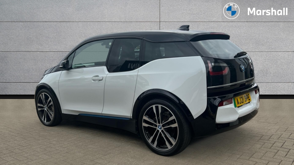 BMW i3