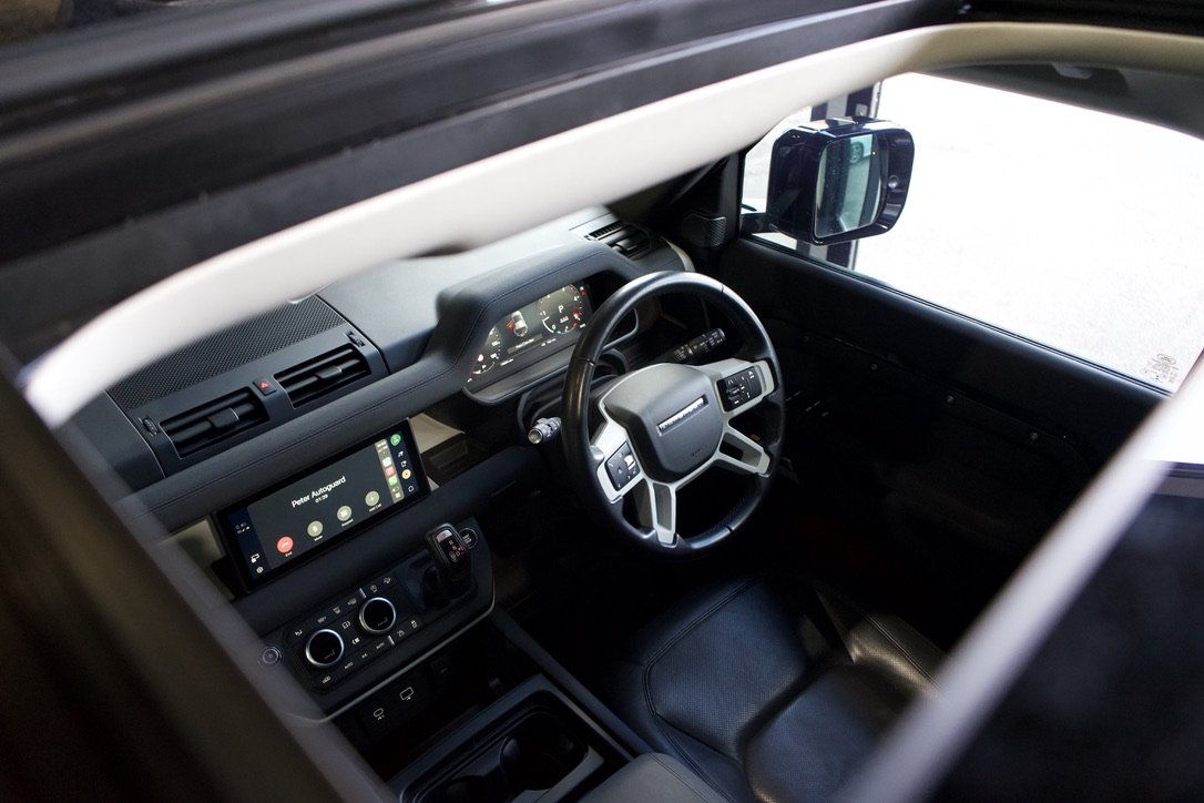 Land Rover 110
