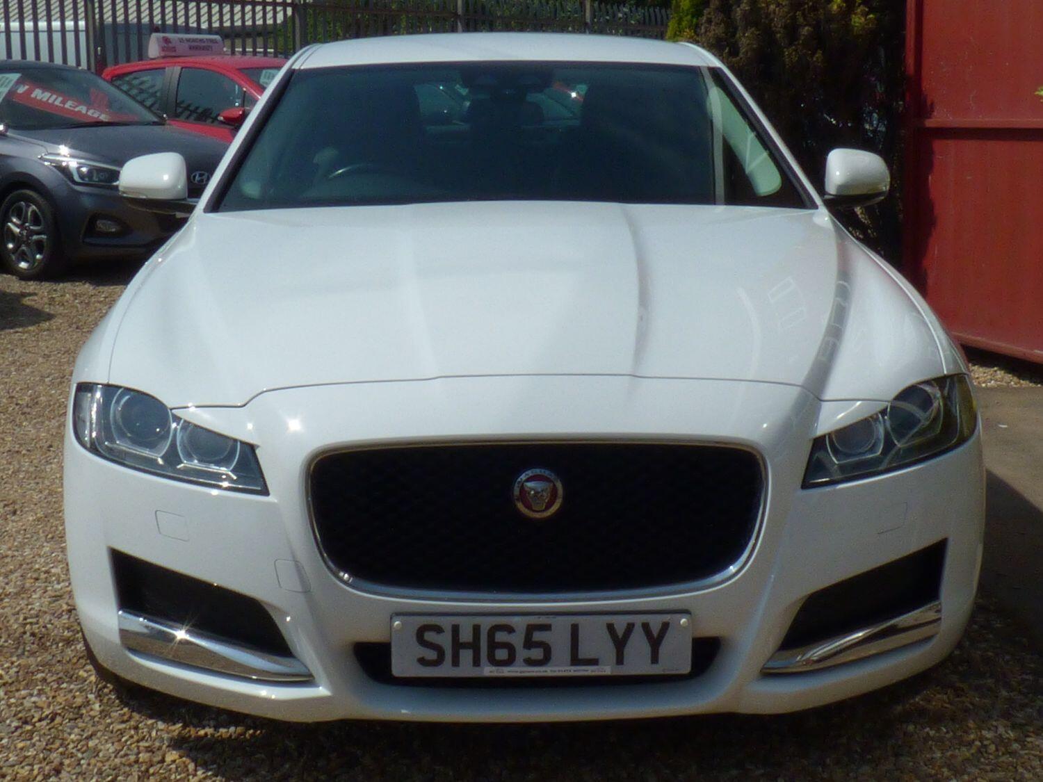 Jaguar XF