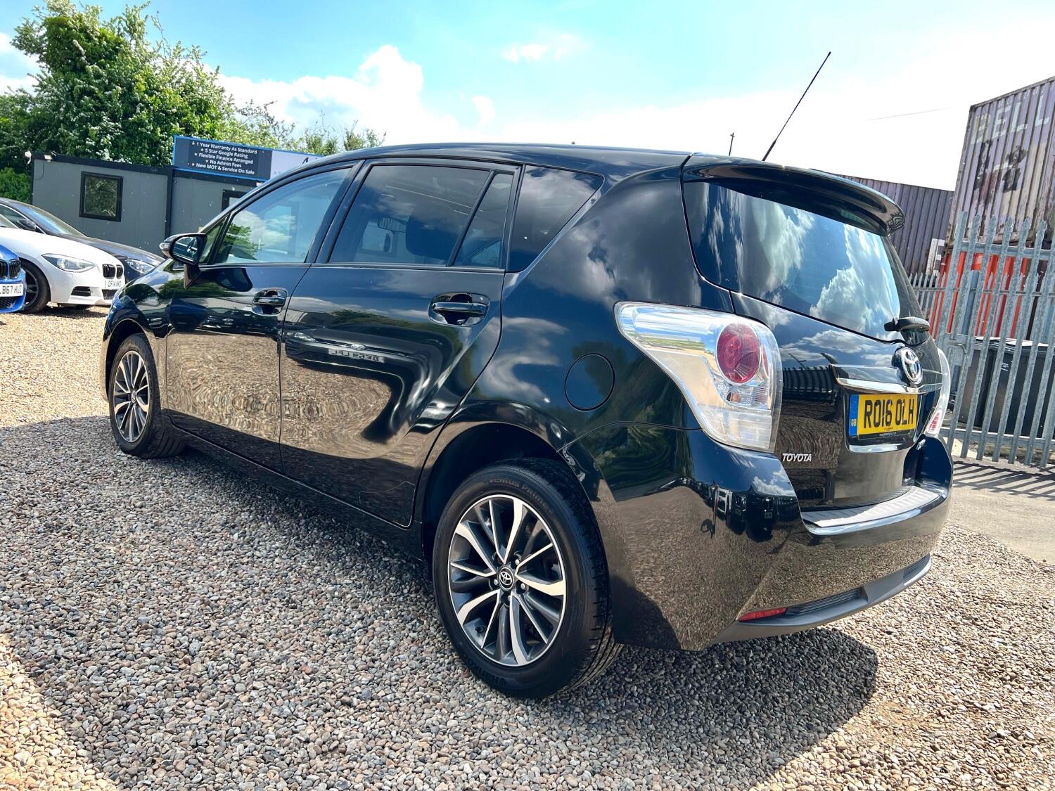 Toyota Verso