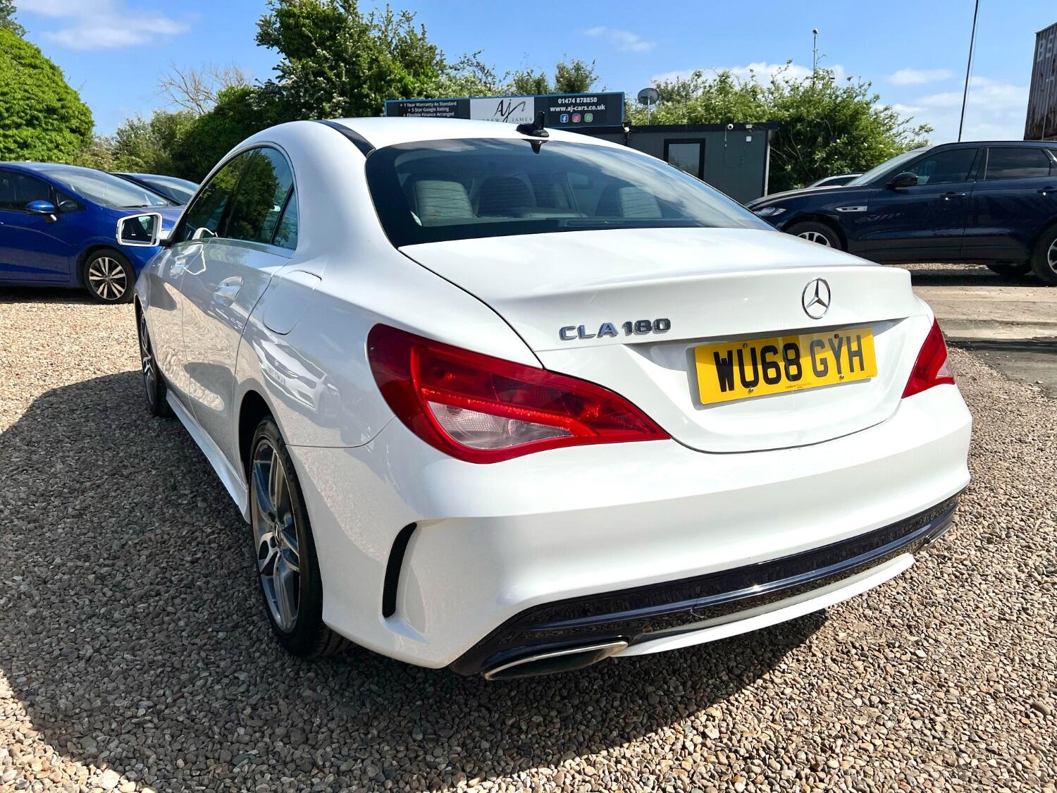 Mercedes Benz CLA
