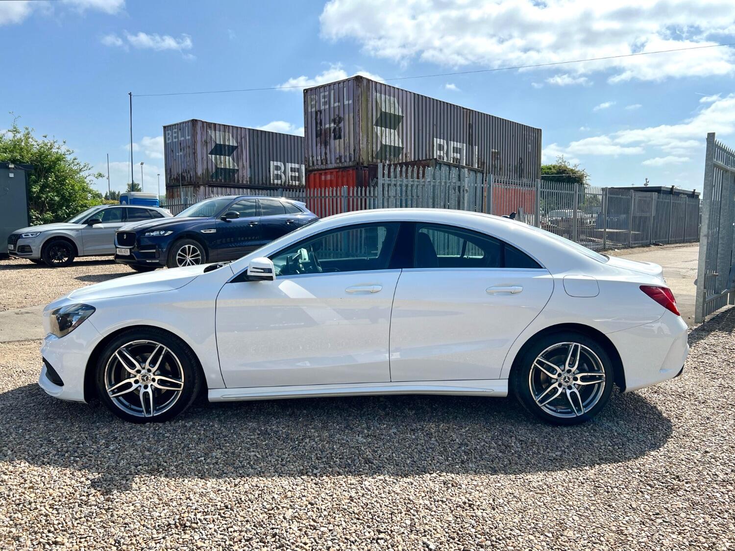 Mercedes Benz CLA