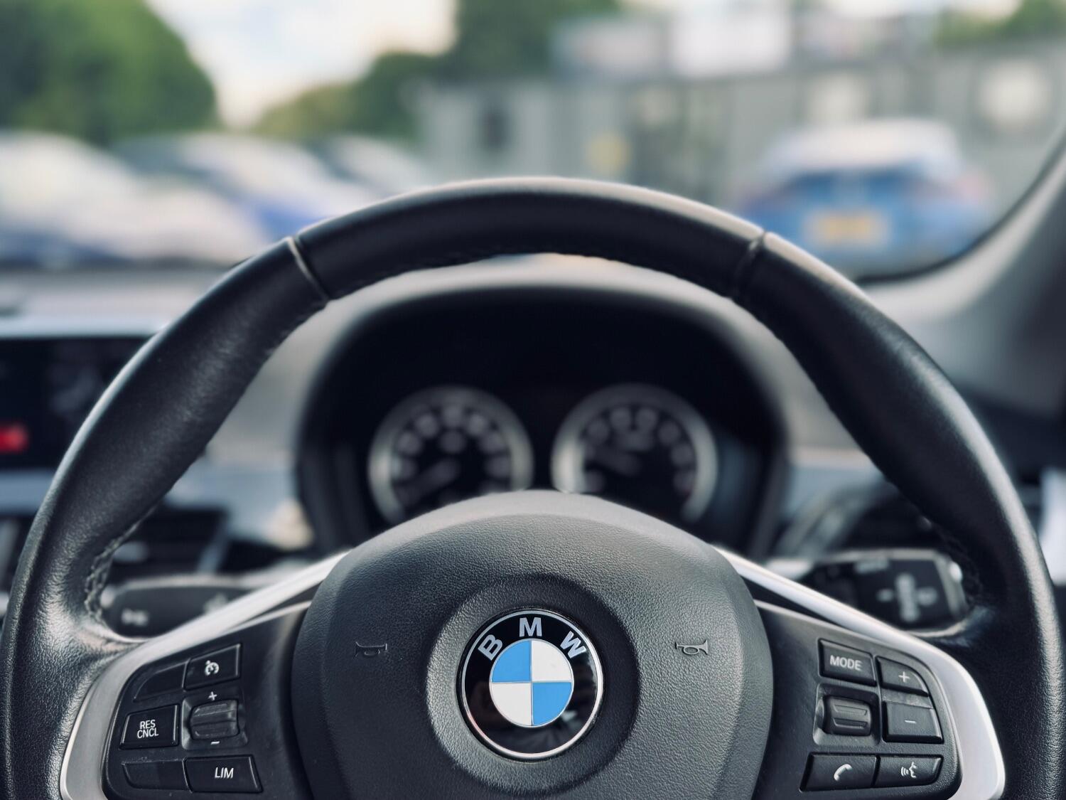 BMW X1