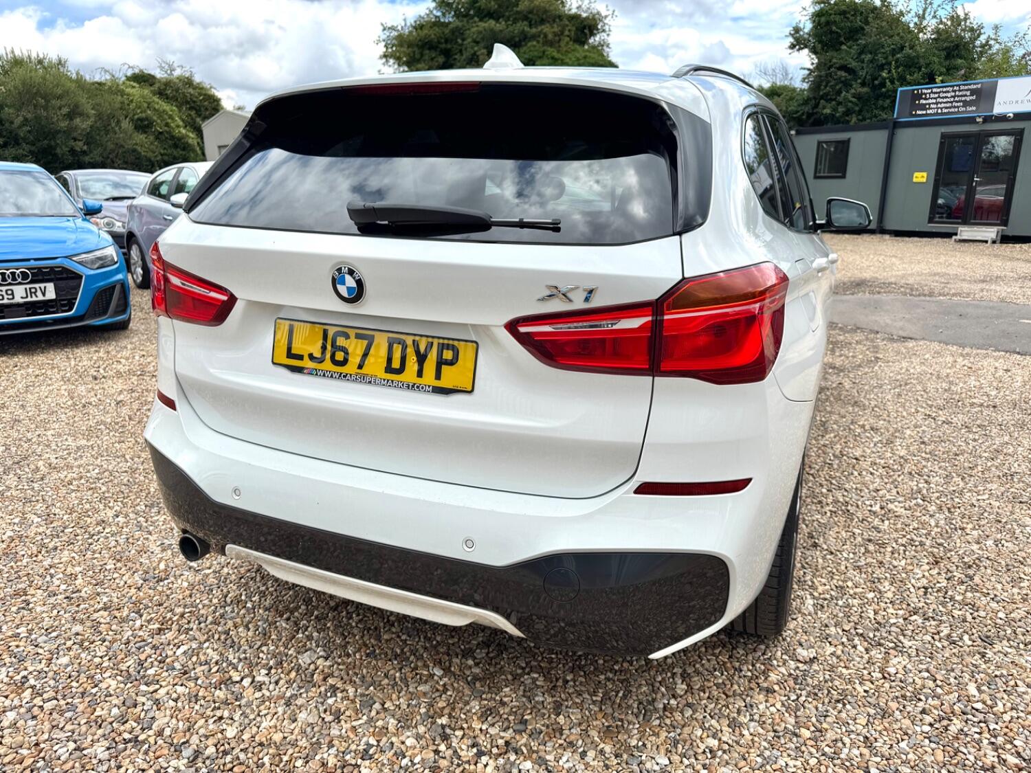 BMW X1